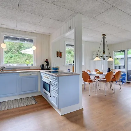 Thyra Holiday home